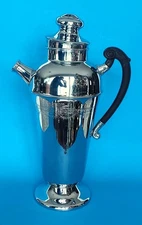 Vintage Art Deco chrome plated  cocktail shaker USA black handle NO SPOUT LID