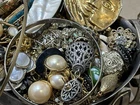 Vintage Jewelry & Silverplate Spoons Mixed Lot – Costume Jewelry, Pearls, Art