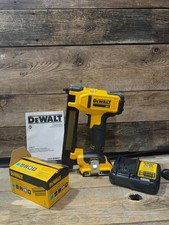DeWalt, DCN701 Cable Stapler, Type 1, 20V Max, with Battery & Charger, In Case