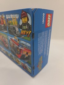 New - LEGO CITY: Airport Fire Truck (60061)