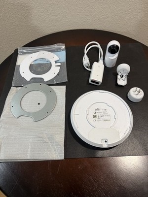 Ubiquiti Networks Combo Pack: Wireless Access Point + Camera + Smart Plug