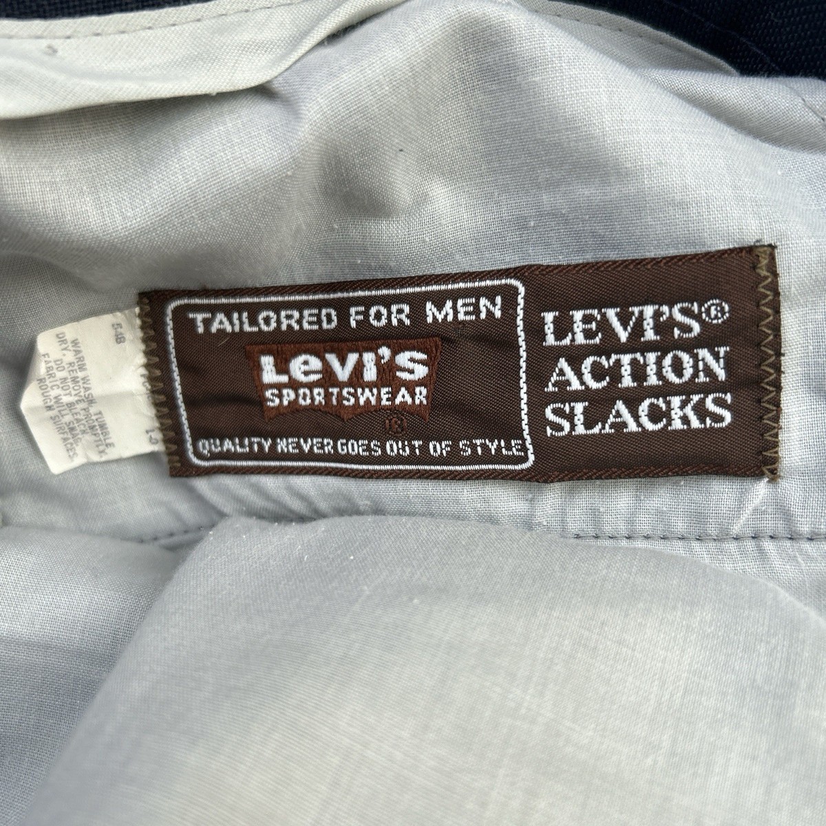Vintage 70s Levi's Action Slacks Pleated Navy Dress Pants Talon