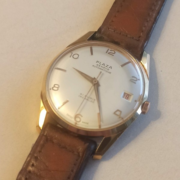 Plaza Geneve. 41  Rubis. Old Vintage Swiss Watches.