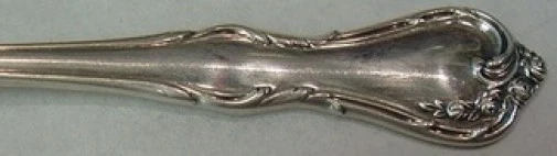 Cuchara de té helada de plata esterlina Rose Cascade de Reed and Barton 7 1/4"    Foto 2 de 2