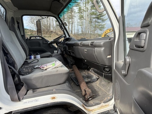 01 GMC W SERIES (TILT CAB) Master Cylinder 4.8l Diesel Federal Emissions Auto - Picture 6 of 19