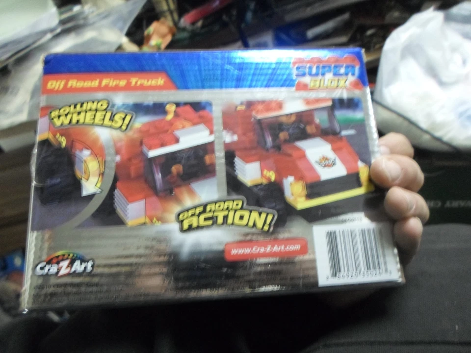 Camión de Bomberos Todoterreno Super Blox 100 Piezas Incluye Vehículo y Minifigura Edades 5+ Foto 2 de 2