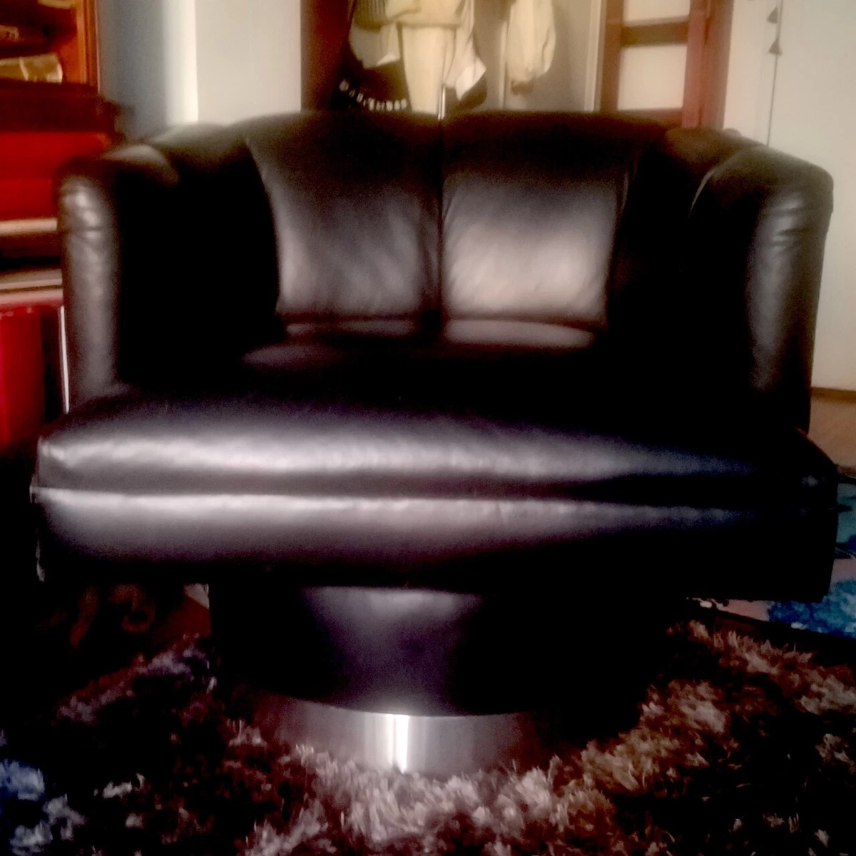 Vintage Modernist Leon Rosen for Pace Barrel Back Swivel Lounge