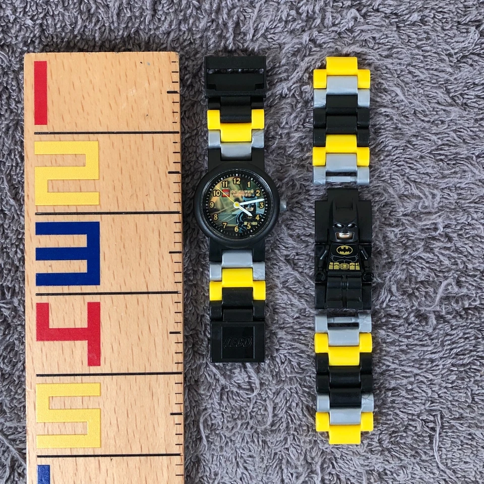 Lego DC Unisex Niños Superhéroes Batman Minifigura Eslabón Reloj de Cuarzo con Caja Foto 3 de 4