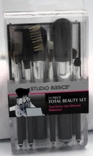 STUDIO BASICS 11 PC TOTAL BEAUTY SET, TOOL KIT FOR THE ULTIMATE MAKEOVER **NEW
