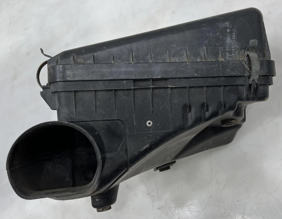 Caja de filtro de aire Isuzu Trooper Acura SLX - 3,5 L OEM 8971704790 8971606020 Foto 3 de 4