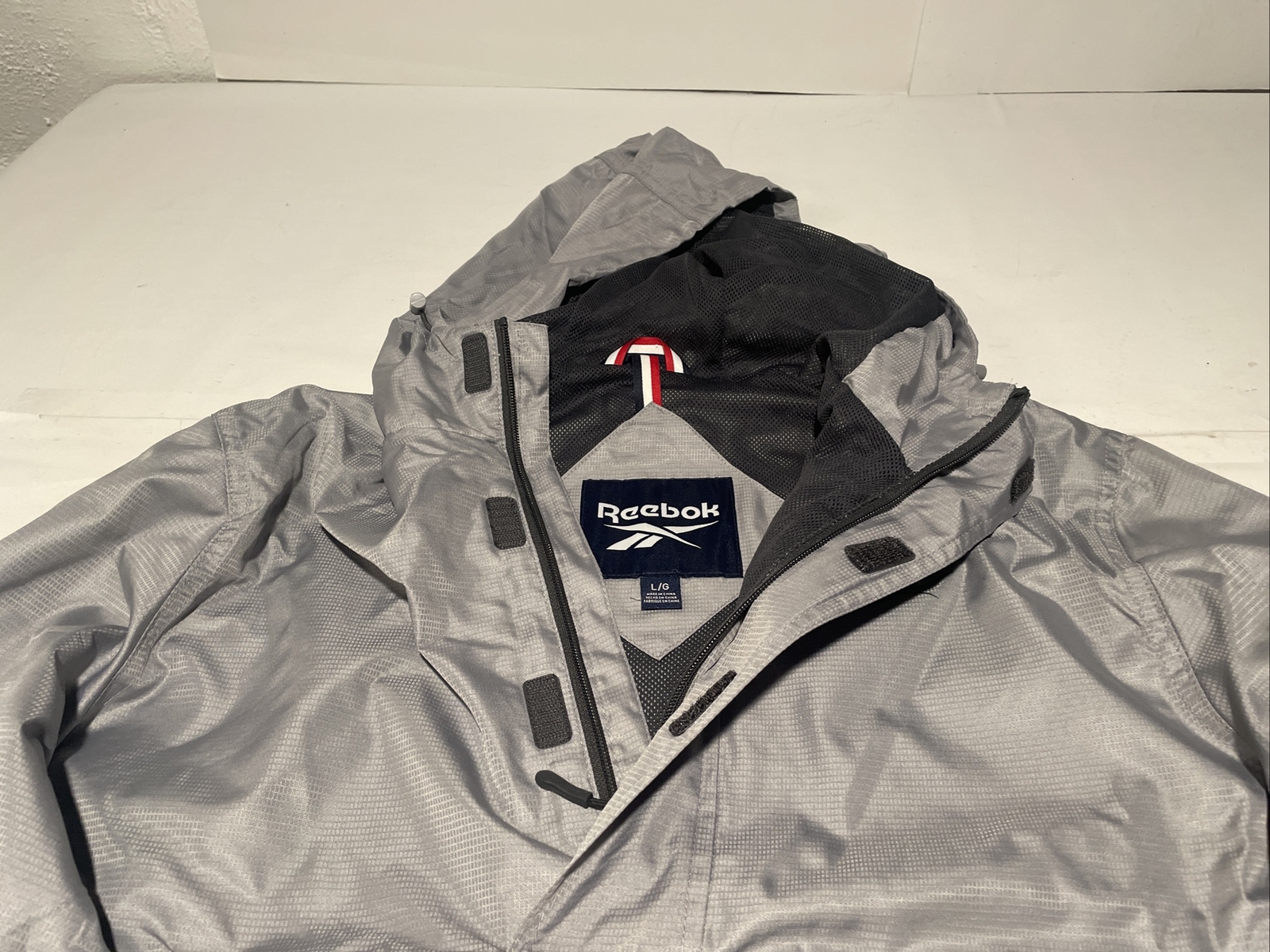 Reebok Windbreaker Pullover 1/4 Zip Lightweight Hooded Jacket Golf Gray Large thumbnail 10