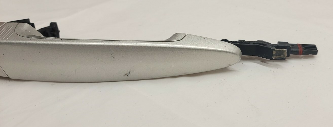 BMW F25 F26 F30 328i 335i X3 X4 Front Right Comfort Access Door Handle White OEM eBay