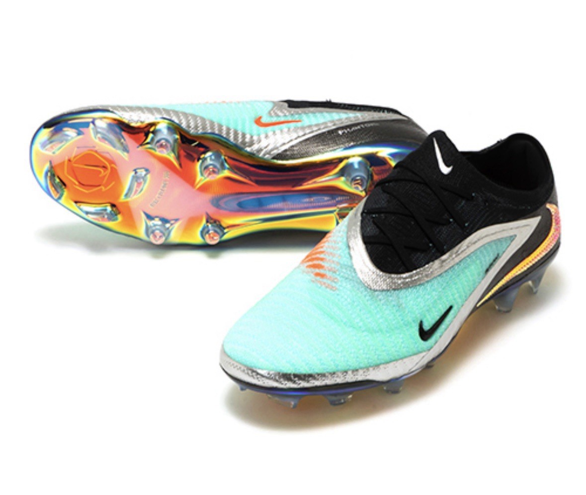 シューズ phantom6 low elite IH3737-001 29cm シューズ phantom6 low elite IH3737-001 29cm Nike Phantom 6