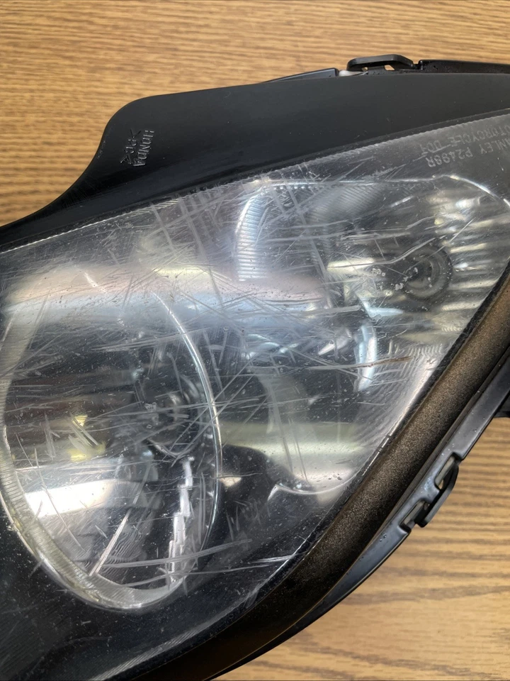 FARO IZQUIERDO HONDA VFR800 INTERCEPTOR 2002-2009 # 33150-MCW-A01 Foto 3 de 4