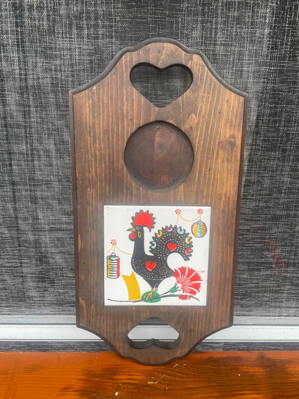 Vtg Pfaltzgraff Rooster Trivet Serving Tray Cutting Board Wooden USA