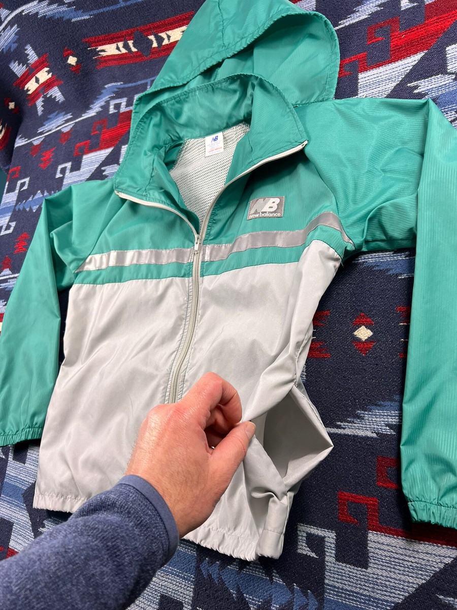 Womens Vintage 80s 90s New Balance Running Windbreaker Womens Vintage 80s 90s New Balance Running Windbreaker