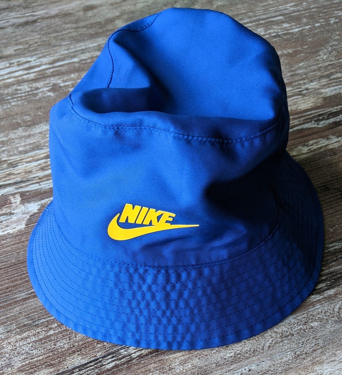 Nike Reversible Bucket Hat Blue multicolor spell out boat Youth