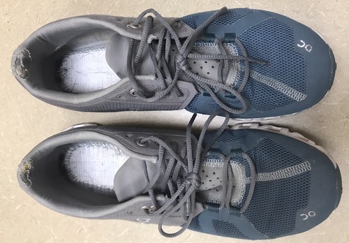 on cloud womens size 8