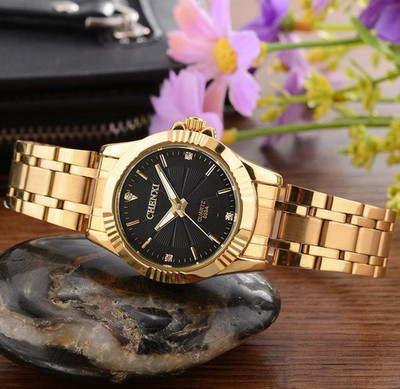 CHENXI Quartz Analog Wristwatch Black Dial Gold Stainless Steel Bracelet