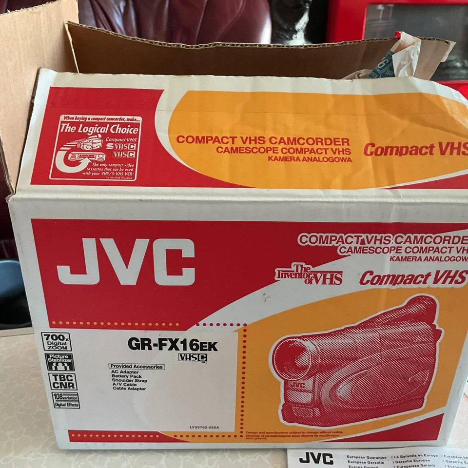 JVC GR-FX16EK Compact VHS Camcorder Untested - Image 3 of 4