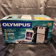 Vintage Olympus Camedia C-211 2.1MP Digital Printing Camera