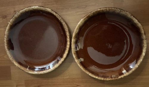 VTG Hull Brown Drip Glaze Dinner Plates 10.5” Diameter Round USA Lot of 2