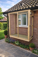 3 sided window box catio,2ft deep x 4ft long x 4ft tall with mesh roof and floor