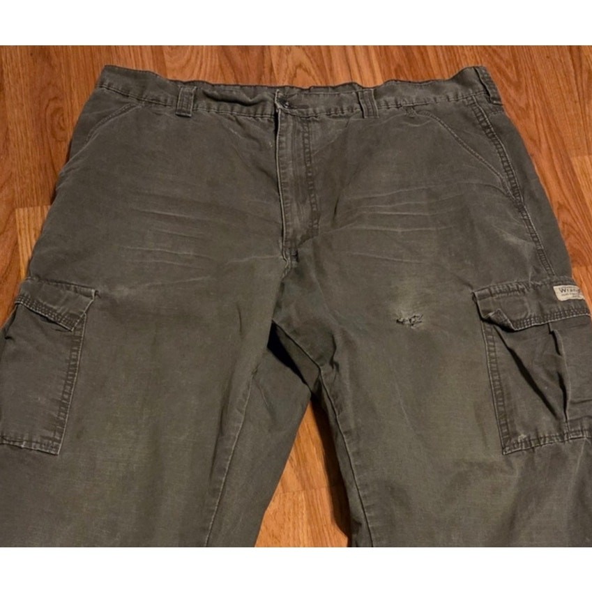 Thrashed Wrangler Authentic issue Camo Green Deni… - image 3