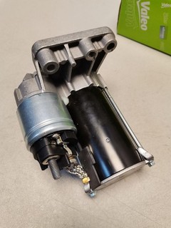 Valeo Starter 438133 1 4 kW 12 V Anzahl der Zähne: 11 | Kompatibel mit: CIT