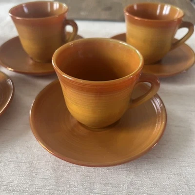 6 tasses déjeuners et soucoupes arcopal Volcan Vintage - Photo 1/4