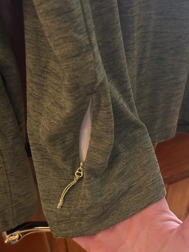 LULULEMON SURGE 1/4 Zip Men’s MEDIUM Green LS mpn: LM3DH0S Thumb Slit - Pocket - Picture 7 of 10