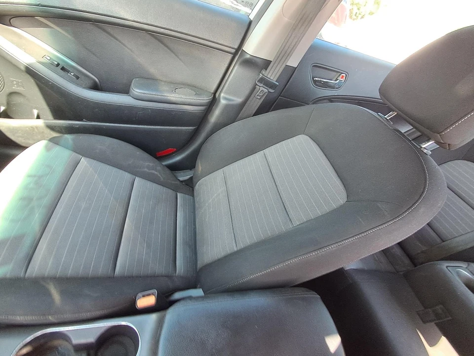 Used Rear Left Door Window Regulator Rear fits: 2015 Kia Forte electric Hatchbac Foto 4 de 4