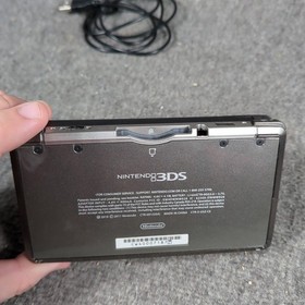 Nintendo 3DS Cosmo Black Console System w/ Charger, Tested! US Model No Stylus