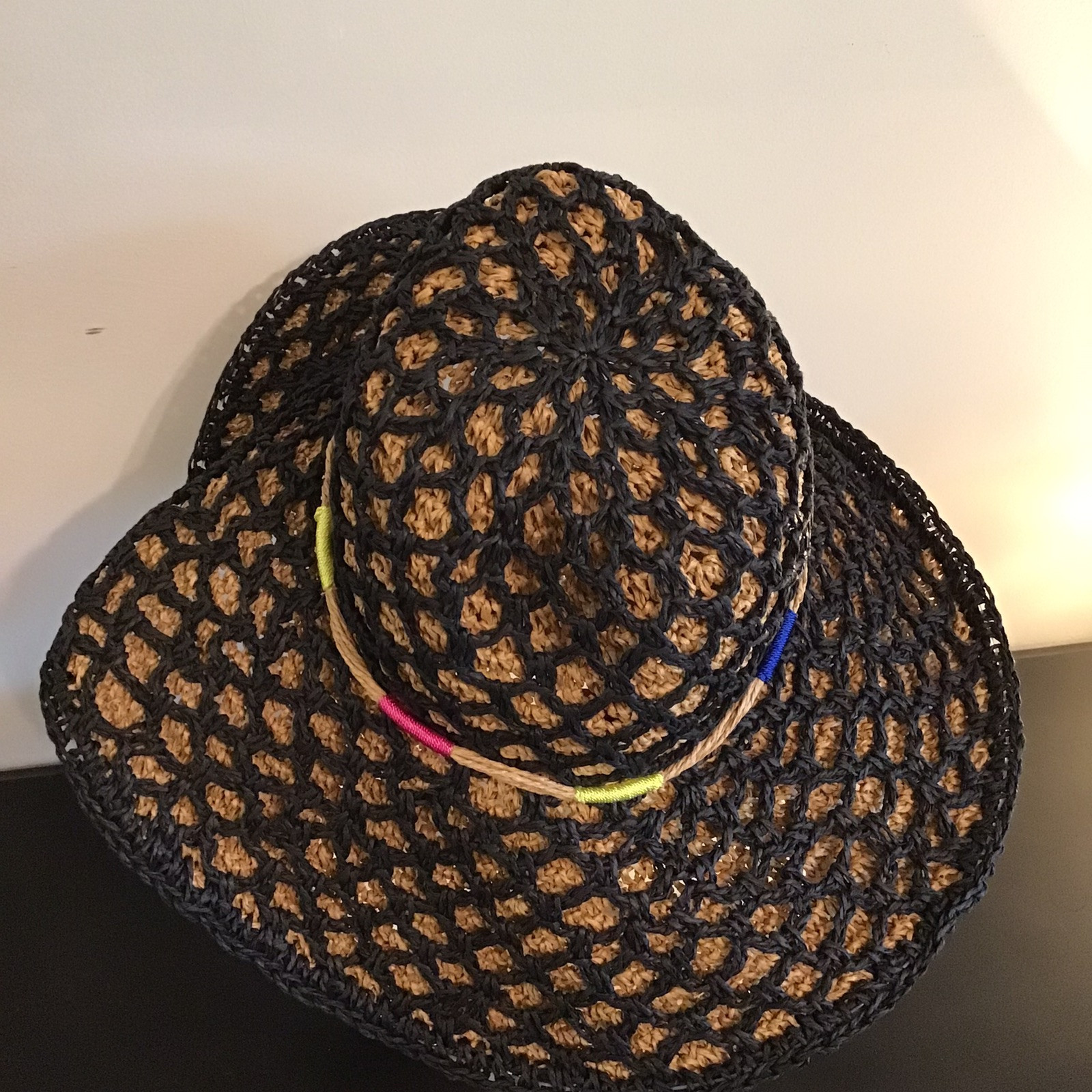 Betsey Johnson Hat Floral Wide Brim Straw Floppy vacation summer beach resort Betsey Johnson Straw Hat Womens Sun Floppy Wide Brim Black  main image 3