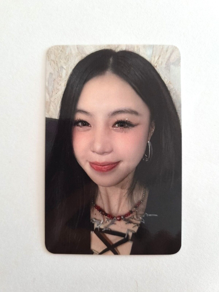 G)I-dle SOOJIN 아가씨 POP-UP MD TINCASE & PHOTOCARD DECO