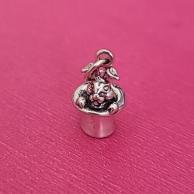 Sterling Silver Bunny Rabbit Magic Top Hat  Easter 3D Charm Pendant 925 USA New