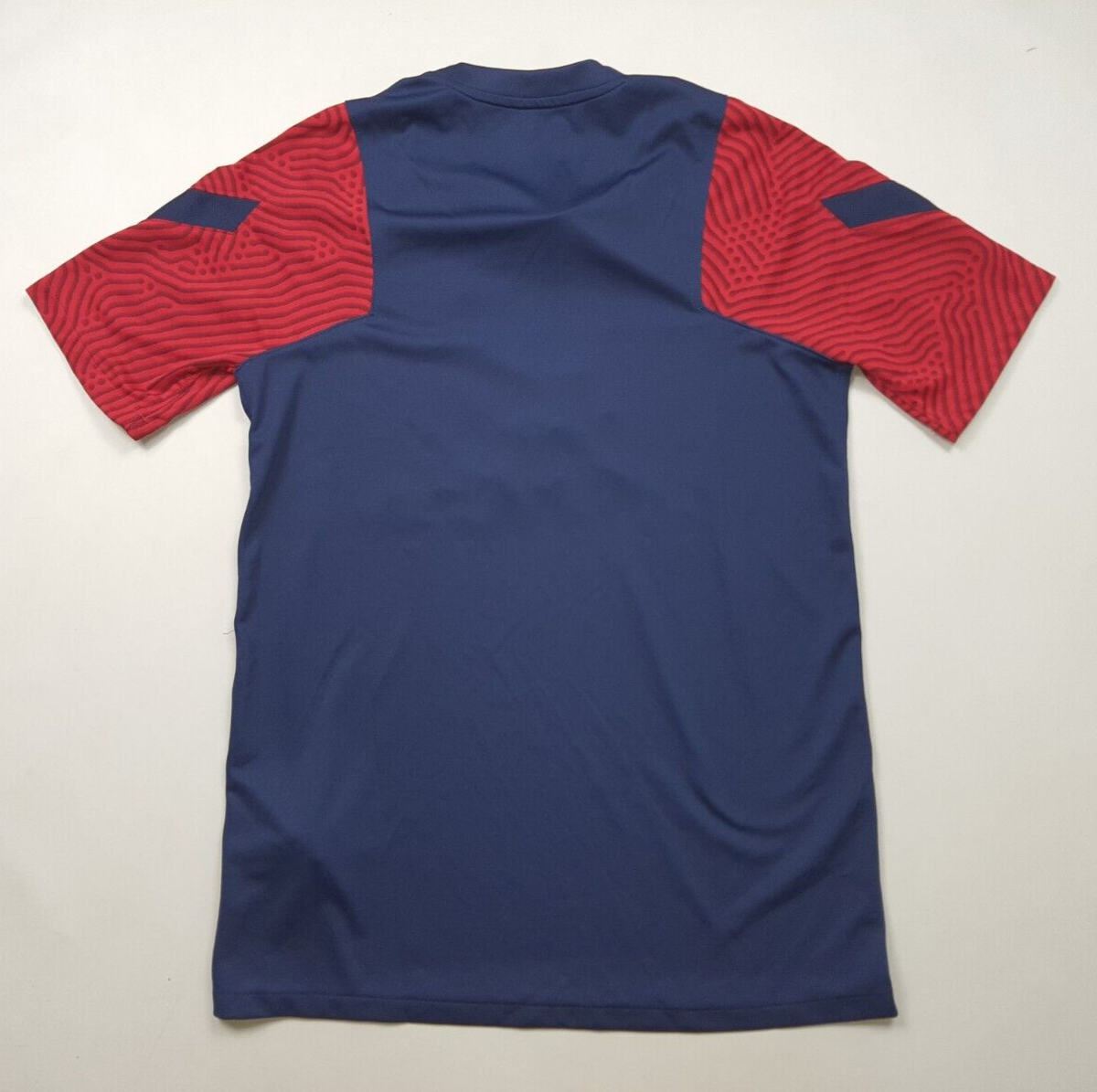 Nike PSG Paris Saint-Germain shirt jersey kit Size M | eBay Nike PSG Paris Saint-Germain shirt jersey kit Size M | eBay