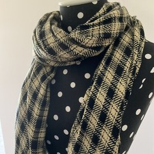 Women's Shawl Scarf Wrap Tartan Wide Black  Beige Checkered Tasseled Fringe