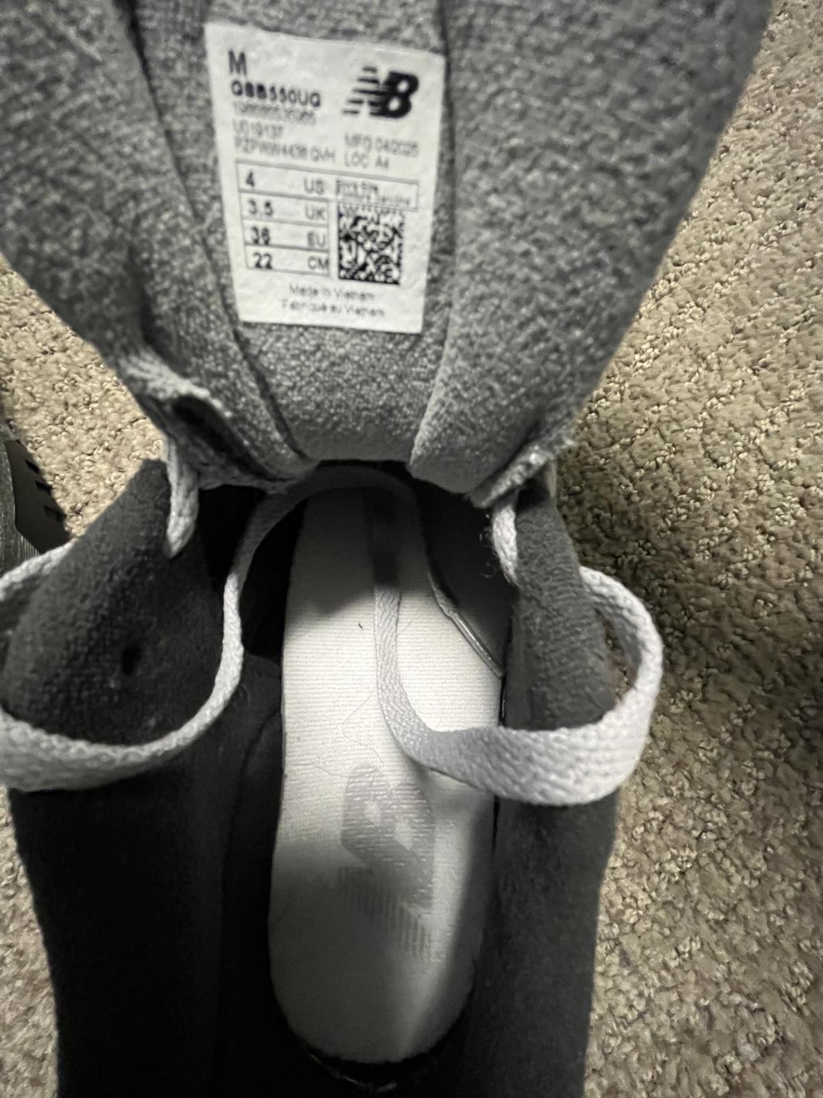 New Balance Sneakers 550 Gray Lace Up Big Boy Size 4 thumbnail 6