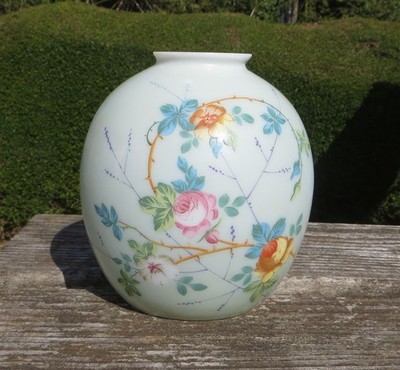 Antike handbemalte florale grüne Milchglas Gas/Pendelleuchte/Lampenschirm 65 mm