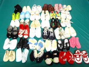 36 Pairs of Infant Baby Shoes SOME VINTAGE  and  Some Collectable Good +- VG