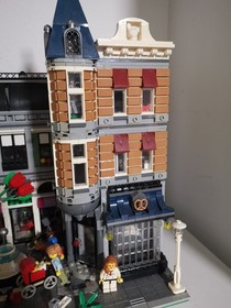 LEGO Creator Expert 10255 Assembly Square / Stadtleben Modular Building 