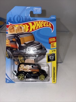 hot wheels roller toaster black 24/250 2017