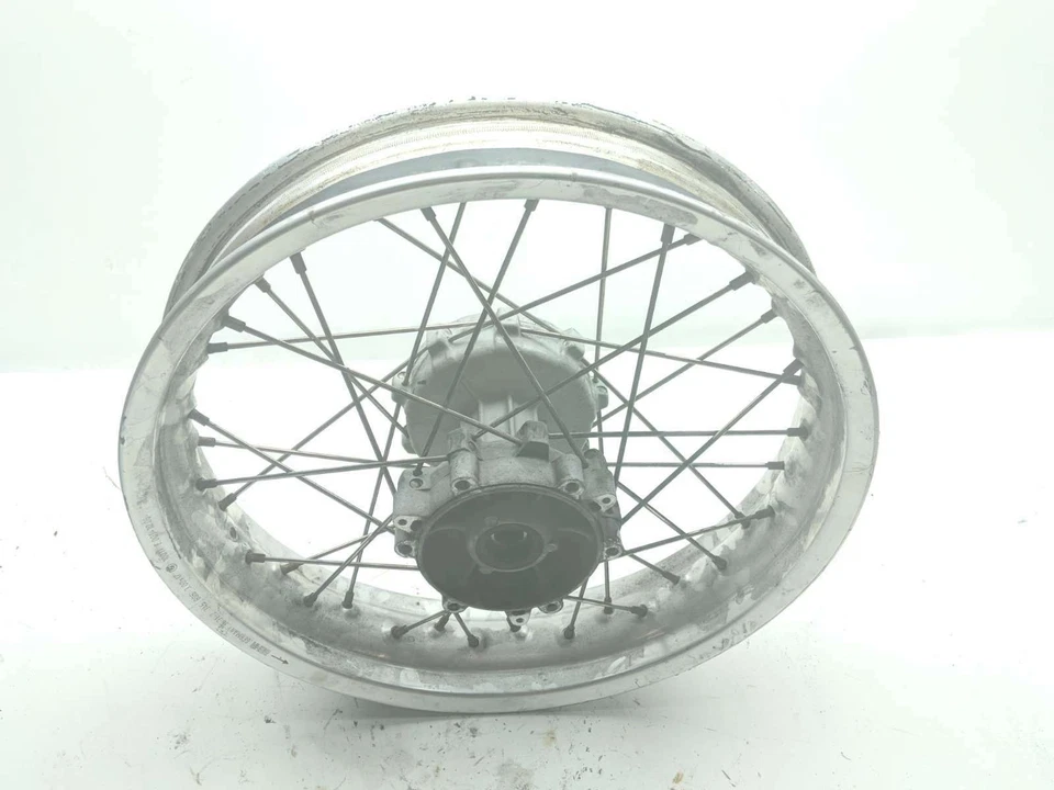 Llanta trasera BMW F650 GS F650GS 07 RECTA 17x3,00 Foto 3 de 4