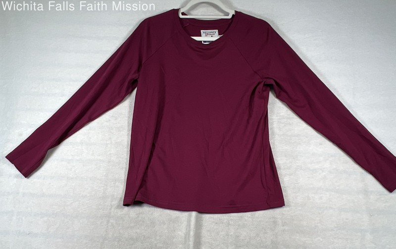 Guideboat Co. Women's Maroon Burgundy Long Sleeve Button Cuff Knit Shirt Size S