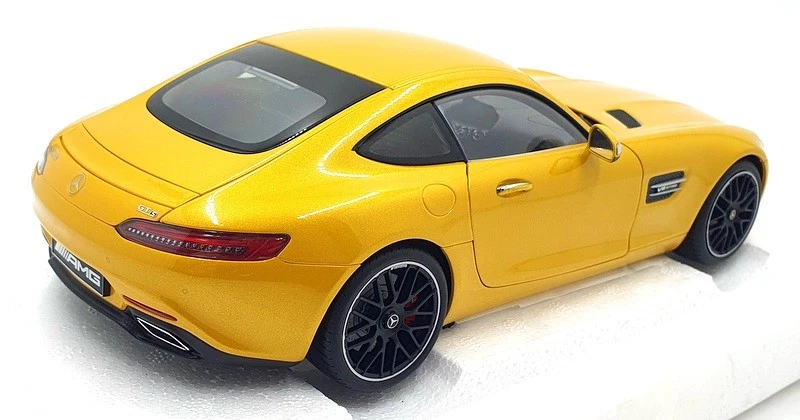 Autoart 1/18 Scale Diecast 76314 - Mercedes-Benz AMG GT S - Yellow - Image 2 of 4