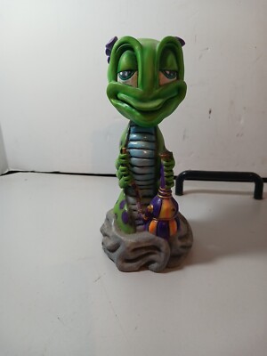 Bobble Head Smoking Lizard Creature By 2003 Adam s Apple Creations