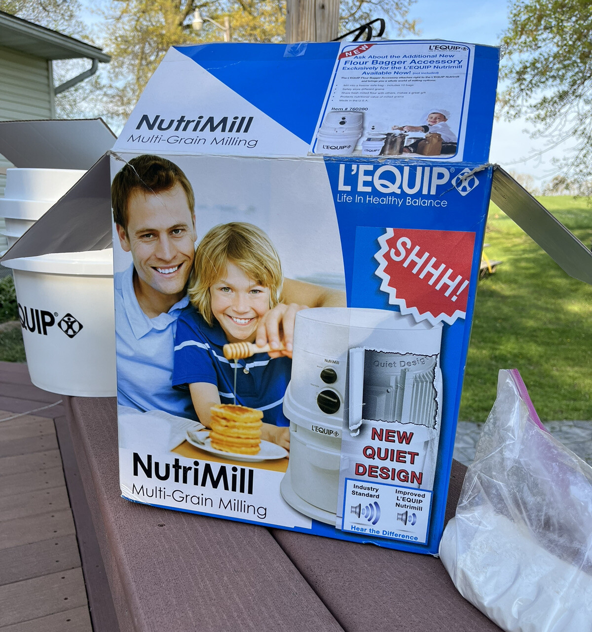 NEW L'Equip Nutrimill HS4.3 High Speed Electric Grain Mill Flour