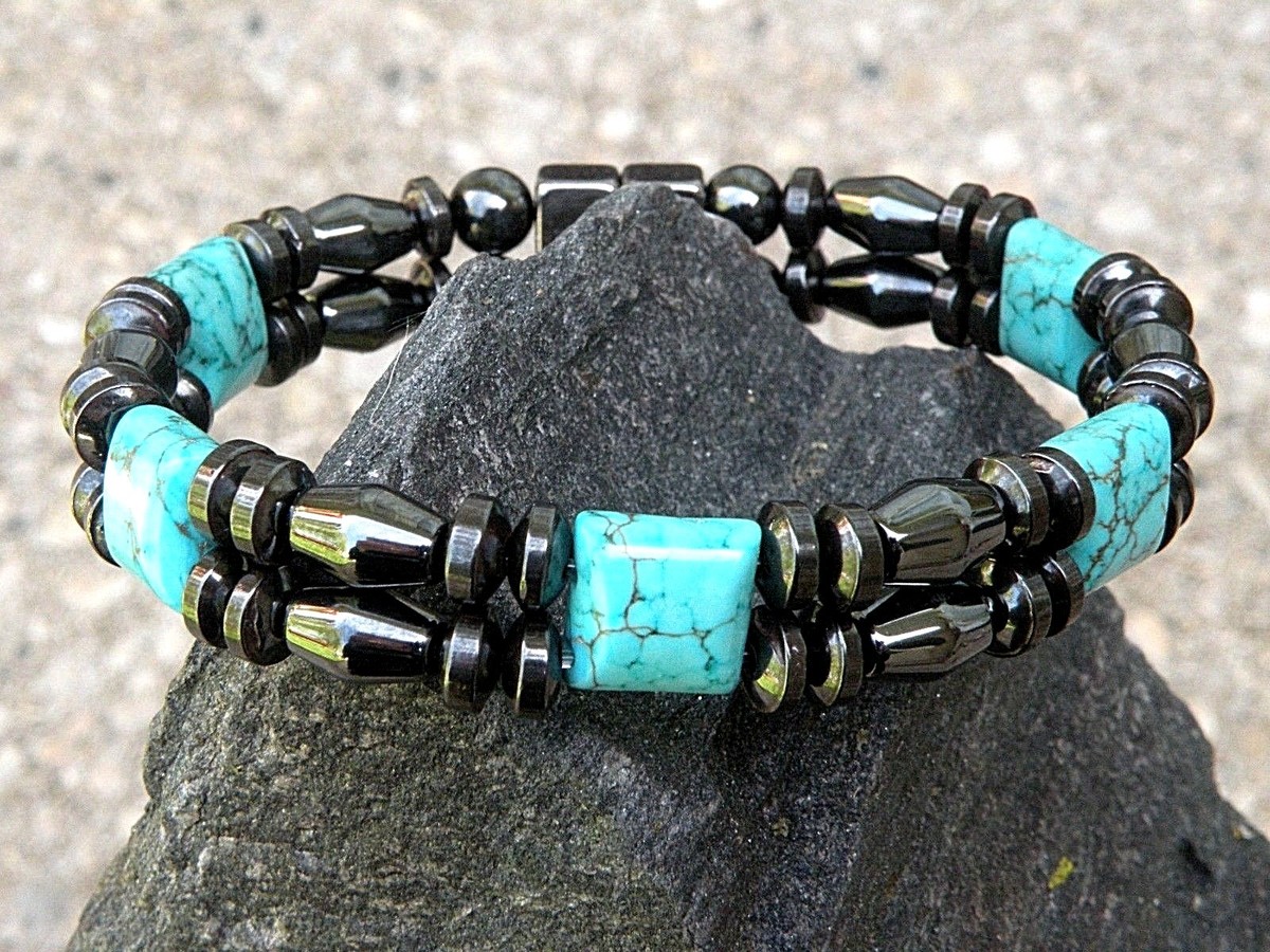 Men's Women's Bi-Cone Chalk Turquoise Magnetic Magnetic Bracelet