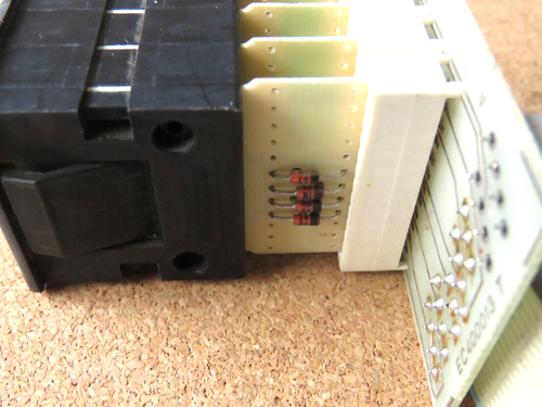 4 BCD DIGI SWITCHES. WITH SOCKETS AND RIBBON CABLE. FIT APERTURE OF 40x30mm. - Picture 2 of 4